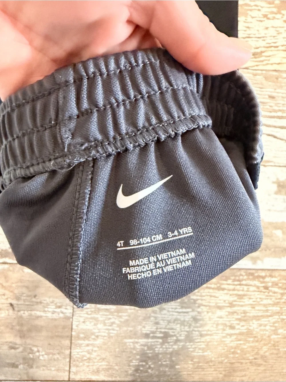 Nike Black and Gray Boys Athletic Shorts and T-Shirt Set Size 4T - Picture 2 of 3